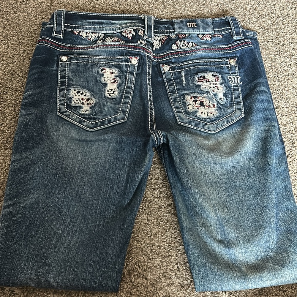 Miss Me Mid-Rise Skinny Jeans - Picture 4 of 5